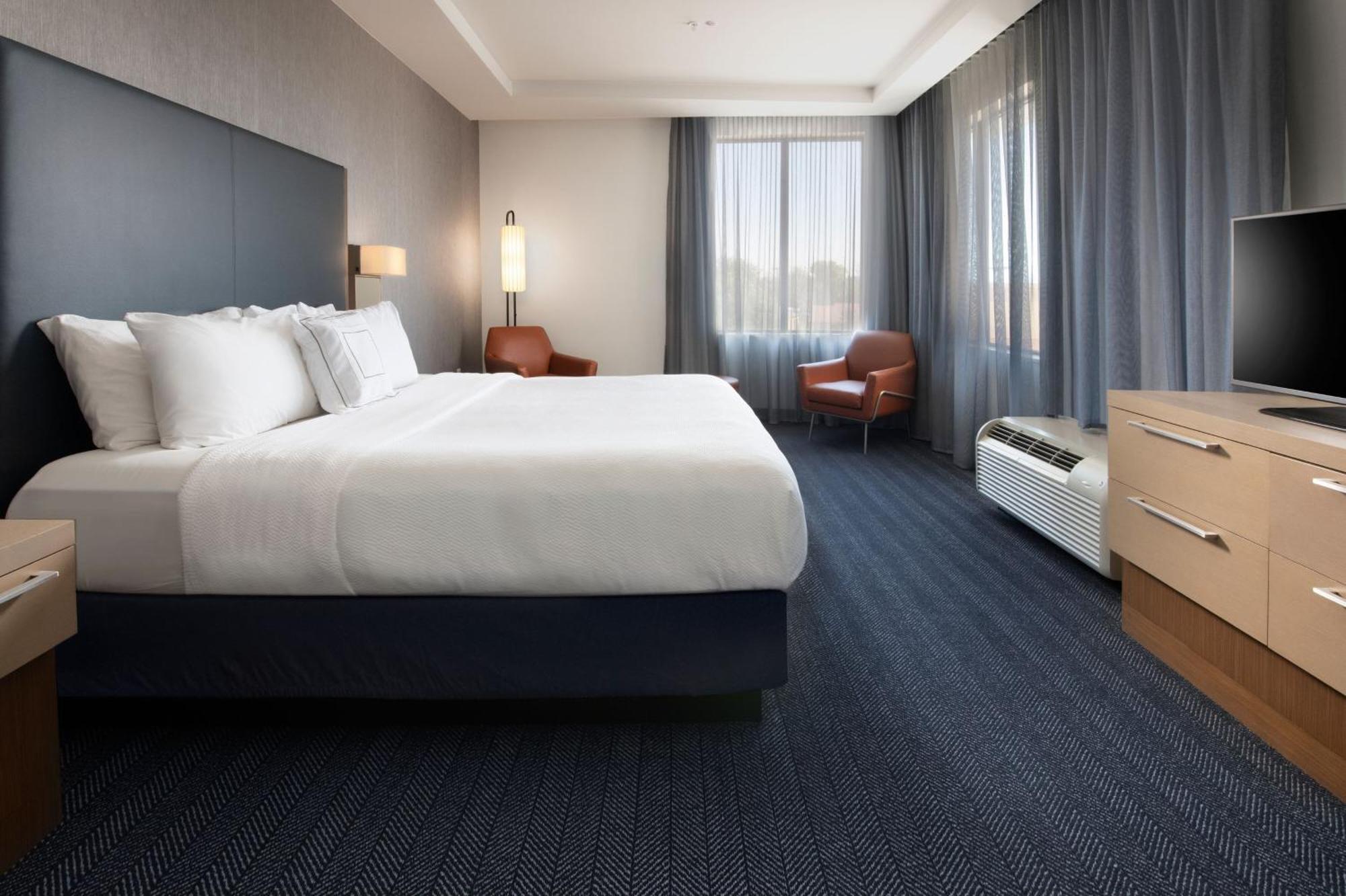 Courtyard By Marriott Lubbock Downtown/University Area Ngoại thất bức ảnh