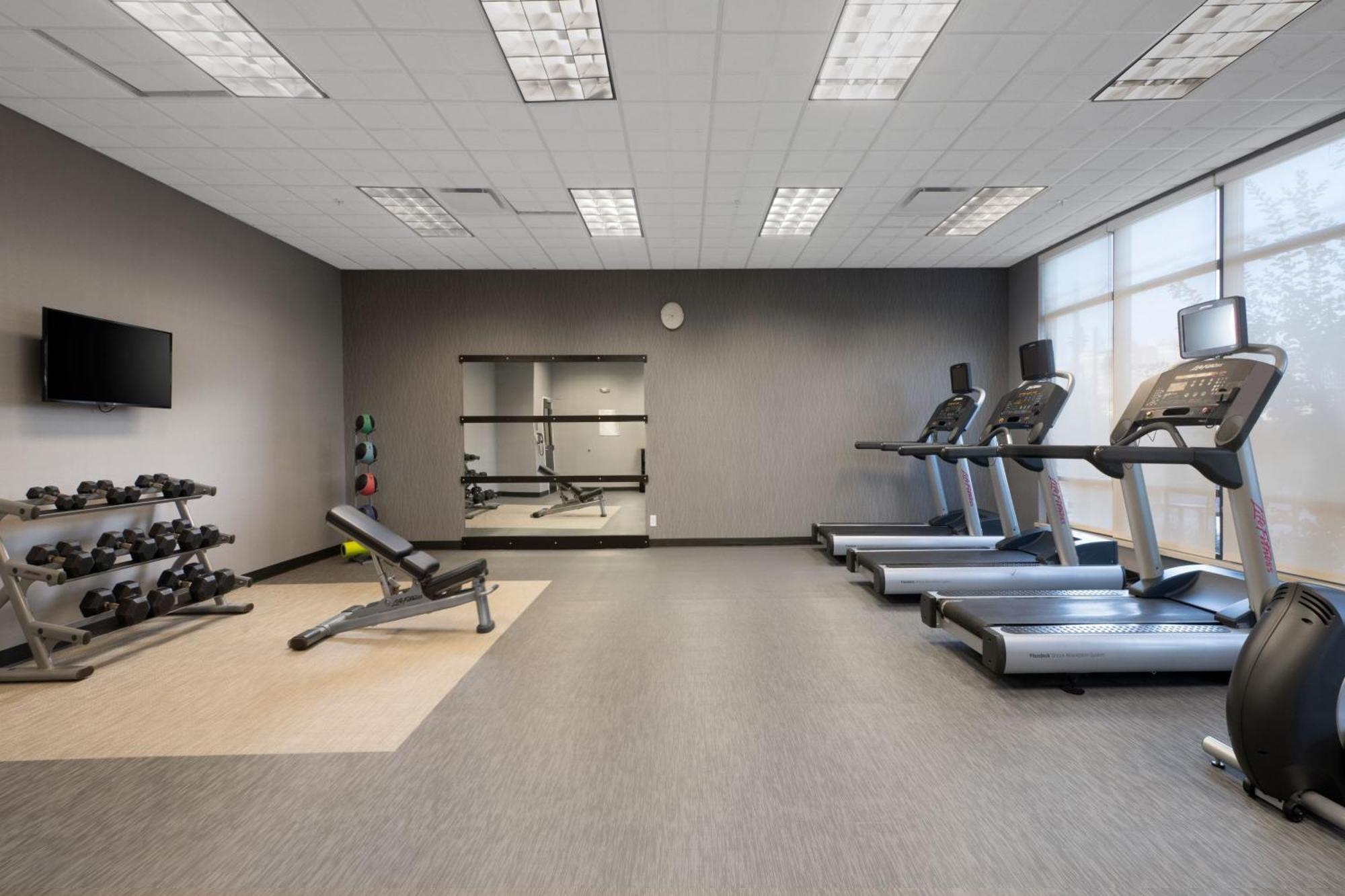 Courtyard By Marriott Lubbock Downtown/University Area Ngoại thất bức ảnh