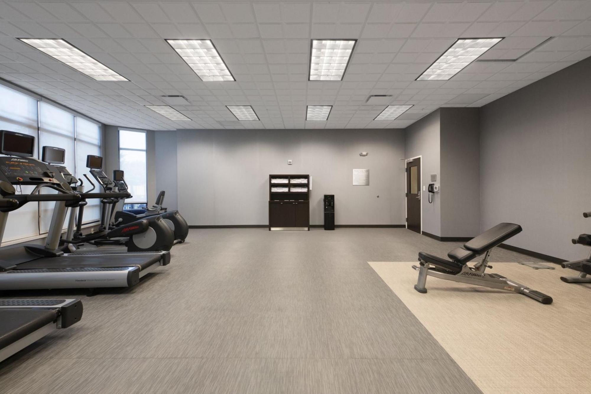 Courtyard By Marriott Lubbock Downtown/University Area Ngoại thất bức ảnh
