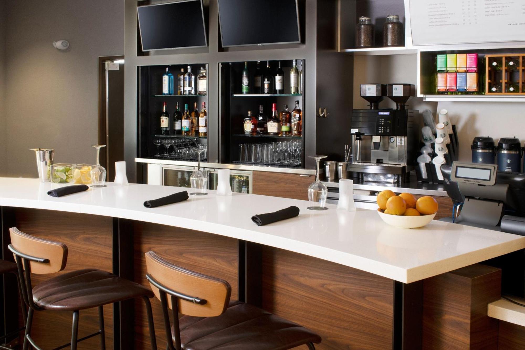 Courtyard By Marriott Lubbock Downtown/University Area Ngoại thất bức ảnh